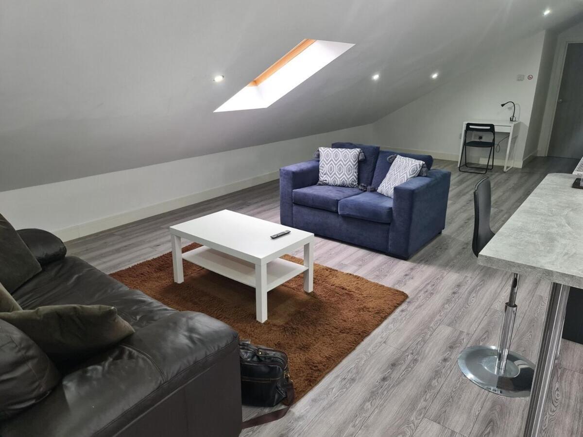 Sav Apartments - 2 Bed Cosy Flat Saffron Leicester Exterior foto